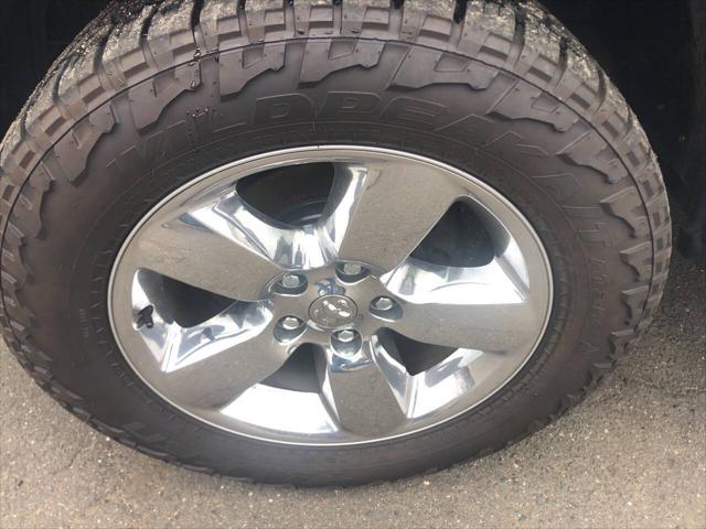 2017 Ram 1500 Big Horn Crew Cab 4x4 5'7" Box