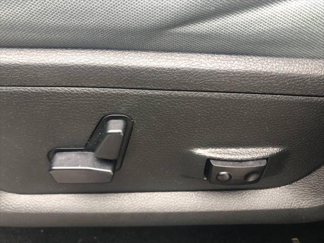 2017 Ram 1500 Big Horn Crew Cab 4x4 5'7" Box