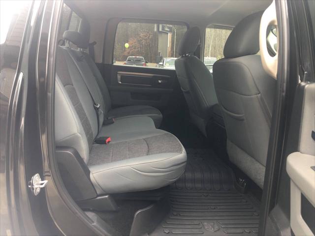 2017 Ram 1500 Big Horn Crew Cab 4x4 5'7" Box