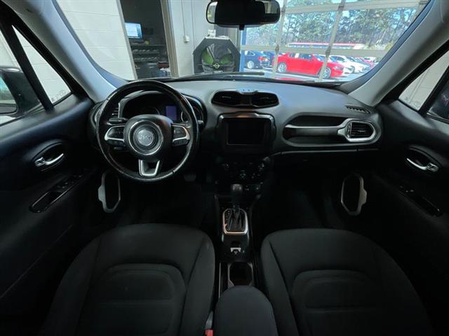 2018 Jeep Renegade Latitude FWD