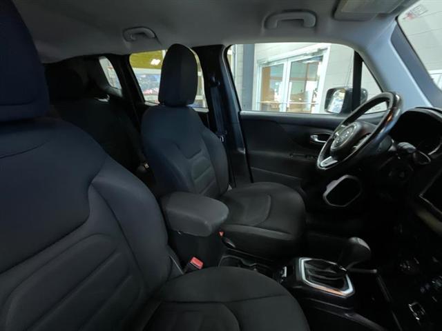 2018 Jeep Renegade Latitude FWD
