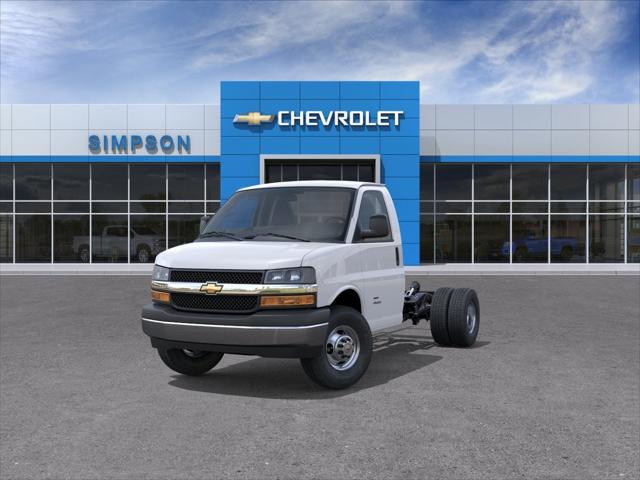 2026 Chevrolet Express Cutaway Work Van