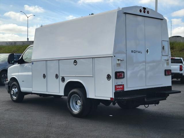 2026 Chevrolet Express Cutaway Work Van