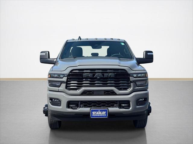 2026 Ram 3500 Lone Star Crew Cab 4x4 8' Box