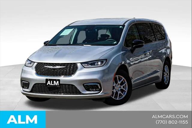 2024 Chrysler Pacifica Touring L for sale in Newnan, GA