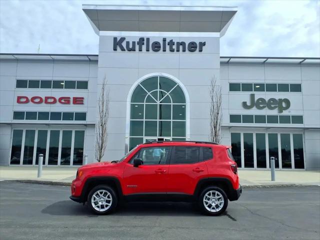 2022 Jeep Renegade Latitude 4x4 for sale in Youngstown, OH