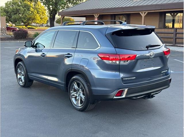 2017 Toyota Highlander Limited Platinum
