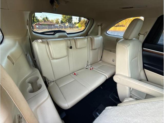 2017 Toyota Highlander Limited Platinum