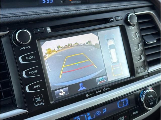 2017 Toyota Highlander Limited Platinum
