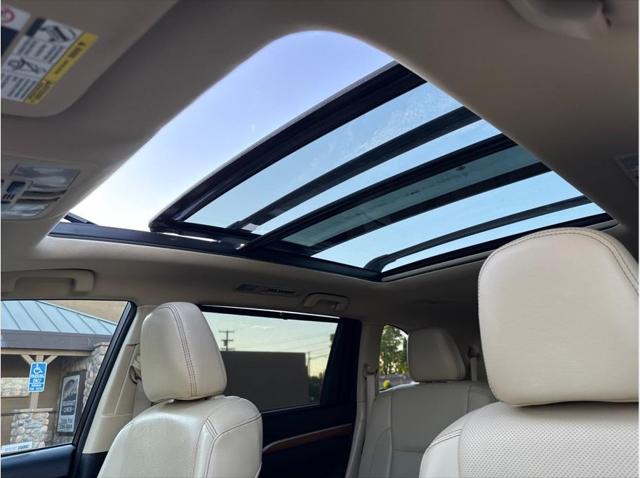 2017 Toyota Highlander Limited Platinum