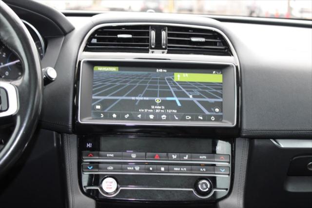 2020 Jaguar F-PACE 30t Prestige