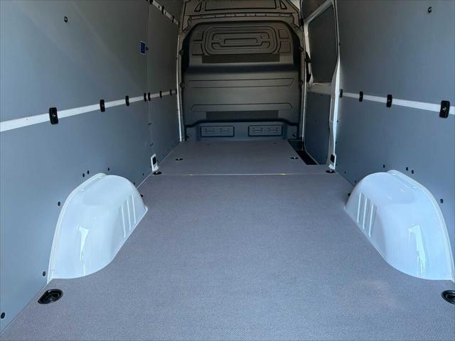 2026 Mercedes-Benz Sprinter 2500 High Roof 4-Cyl Diesel HO