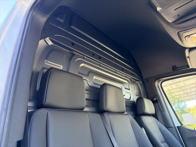 2026 Mercedes-Benz Sprinter 2500 High Roof 4-Cyl Diesel HO