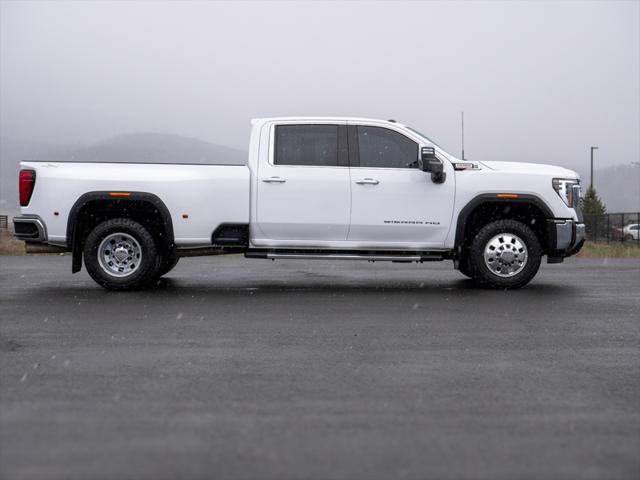 2025 GMC Sierra 3500HD Crew Cab, Long Bed, SLT DRW, 4WD