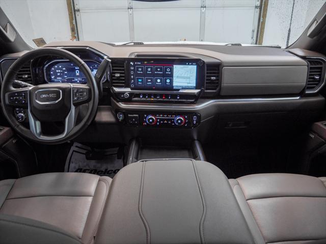 2025 GMC Sierra 3500HD Crew Cab, Long Bed, SLT DRW, 4WD