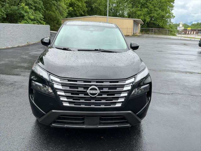 2025 Nissan Rogue SV FWD