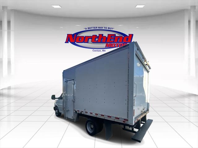 2016 Chevrolet Express Cutaway 3500