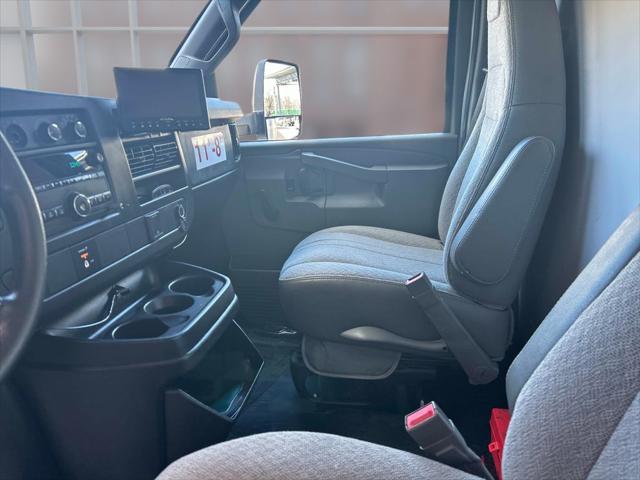2016 Chevrolet Express Cutaway 3500