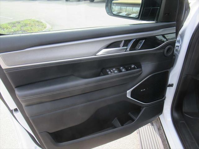 2026 Jeep Grand Wagoneer L Limited Reserve 4x4