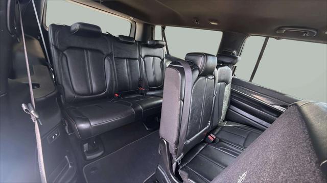 2023 Jeep Wagoneer Series III 4x4