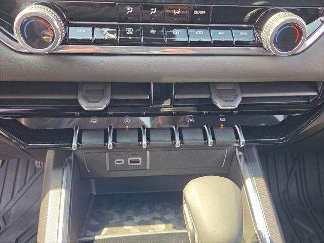 2026 GMC Canyon Elevation, RWD
