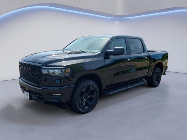 2026 RAM 1500 RAM 1500 EXPRESS CREW CAB 4X4 57 BOX