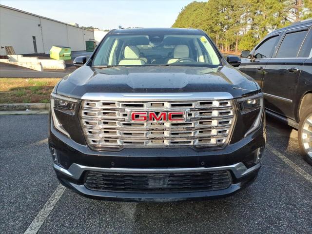 2026 GMC Acadia Denali FWD