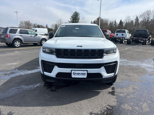 2026 Jeep Grand Cherokee L Altitude 4x4