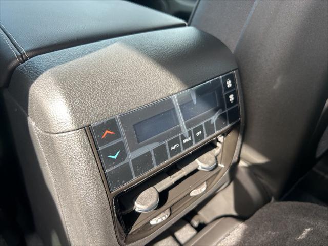 2026 Jeep Grand Cherokee L Altitude 4x4