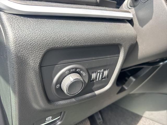 2026 Jeep Grand Cherokee L Altitude 4x4