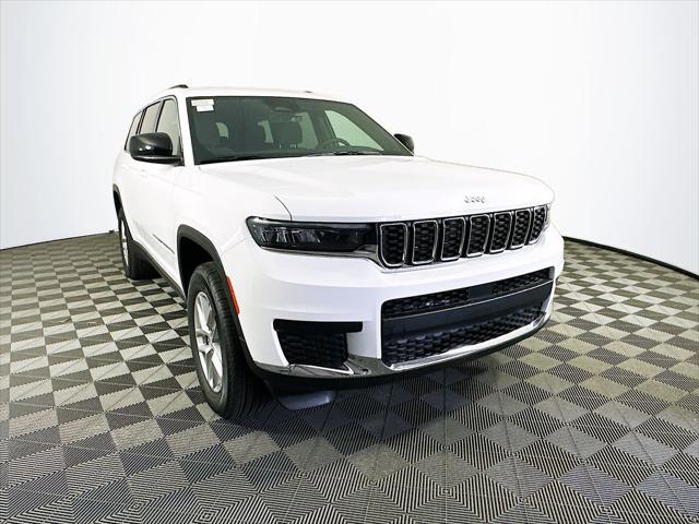 2026 Jeep Grand Cherokee L Altitude 4x4