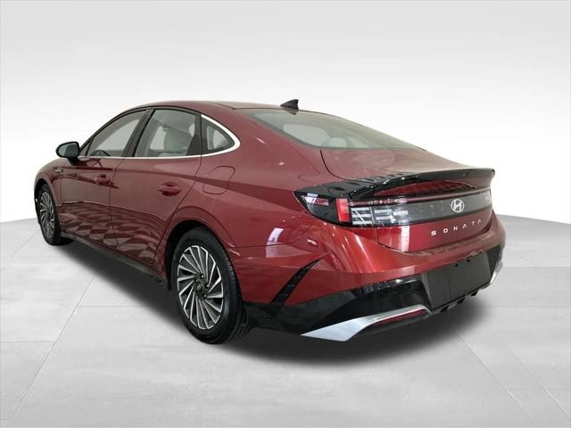 2025 Hyundai Sonata Hybrid SEL