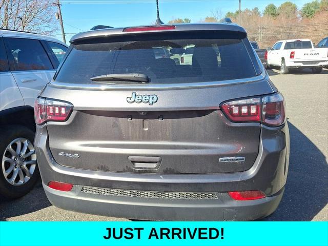 2023 Jeep Compass Latitude Lux FWD 2023 Jeep Compass Latitude Lux FWD