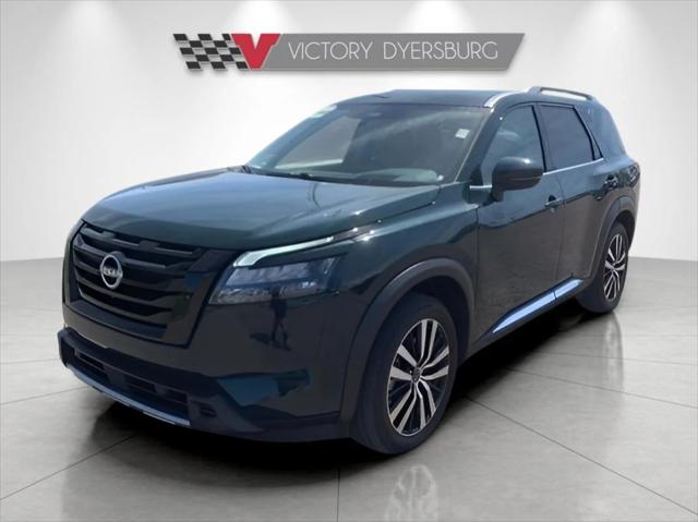 2025 Nissan Pathfinder Platinum FWD