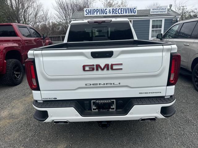 2023 GMC Sierra 1500 4WD Crew Cab Short Box Denali