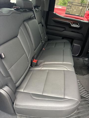 2023 GMC Sierra 1500 4WD Crew Cab Short Box Denali