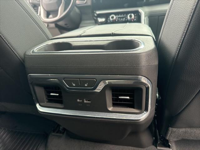 2023 GMC Sierra 1500 4WD Crew Cab Short Box Denali