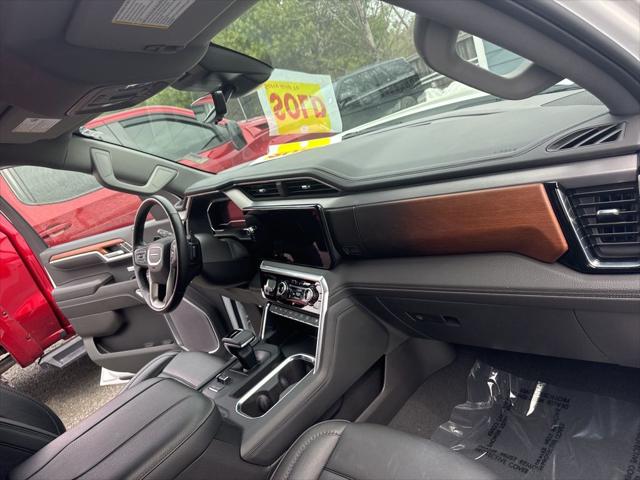 2023 GMC Sierra 1500 4WD Crew Cab Short Box Denali
