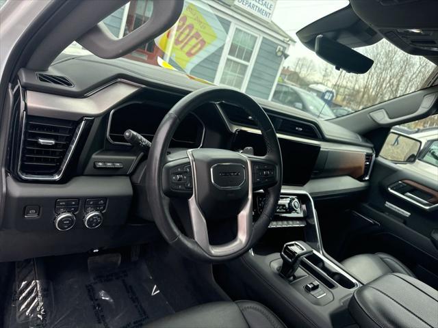 2023 GMC Sierra 1500 4WD Crew Cab Short Box Denali