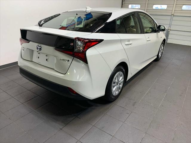 2019 Toyota Prius LE