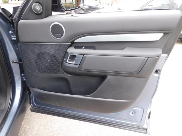 2020 Land Rover Discovery Landmark Edition