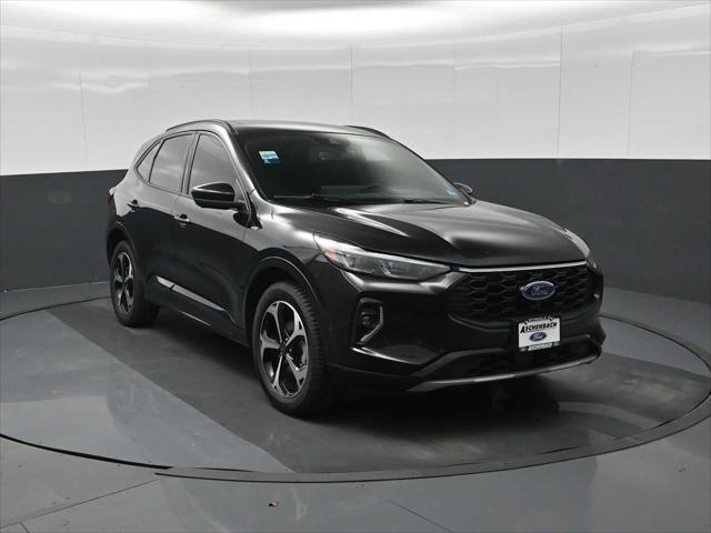 2023 Ford Escape ST-Line Elite