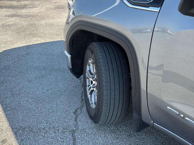 2025 GMC Sierra 1500 2WD Crew Cab Short Box SLT