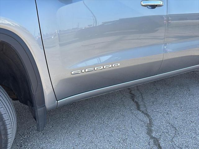 2025 GMC Sierra 1500 2WD Crew Cab Short Box SLT