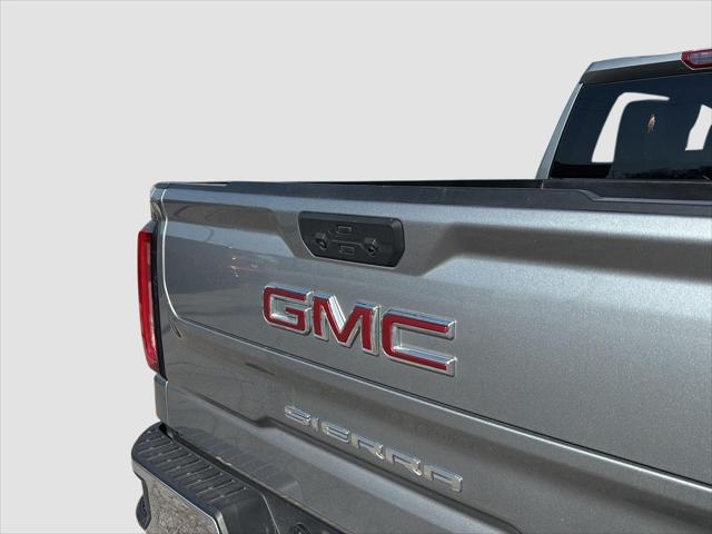 2025 GMC Sierra 1500 2WD Crew Cab Short Box SLT