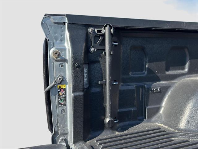 2025 GMC Sierra 1500 2WD Crew Cab Short Box SLT
