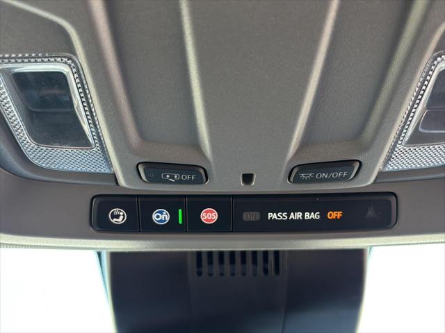 2025 GMC Sierra 1500 2WD Crew Cab Short Box SLT
