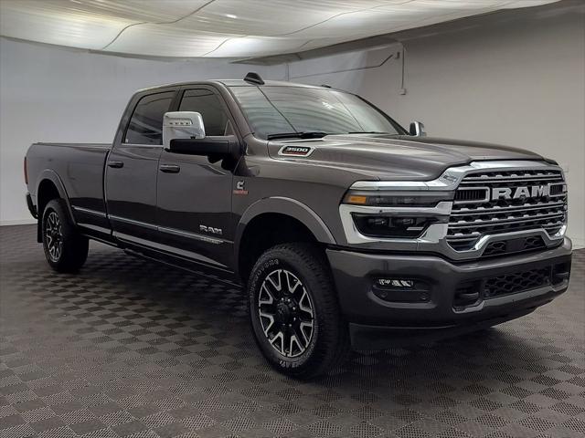 2026 Ram 3500 Limited Crew Cab 4x4 8' Box