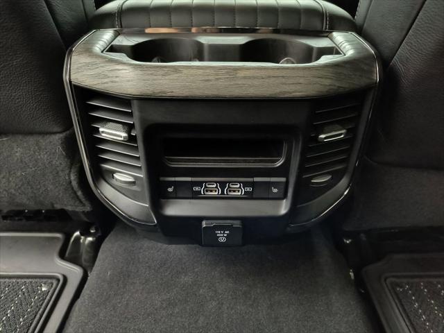 2026 Ram 3500 Limited Crew Cab 4x4 8' Box