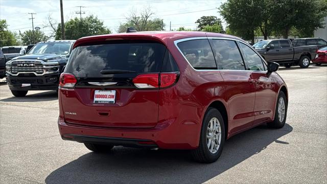 2026 Chrysler Voyager LX